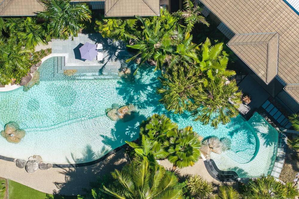 The Palms Luxe With 9 Resort Pools - Gordonvale