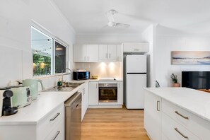 House | 3 bedrooms - Mimpi Tropics Retreat Holloways Beach (Cairns)