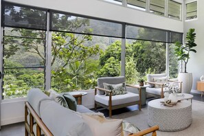 House | 4 bilik tidur 