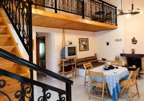 House | 2 bedrooms, Internet - Vicky s Sweet Home - Seaside Retreat in Evia (Mantoudi-Limni-Agia Anna)