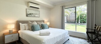 The Nook - Pet Family-friendly 4-bedroom