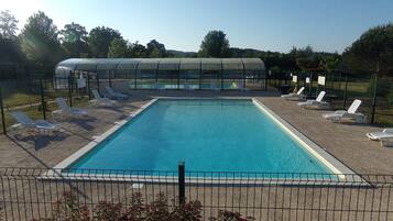 House | Pool