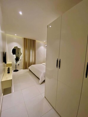 1 多间卧室 、WiFi、床单