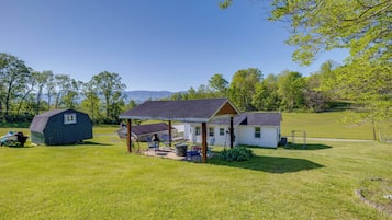 House (2 Bedrooms) | Front of property