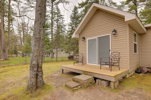 Interior - Torch River Cabin Retreat: Relax on the Water! (Rapid City)