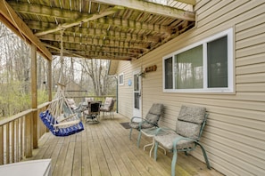 Interior - Classic Up North Cabin: Boat, Fish, ATV & Explore (Harrison)