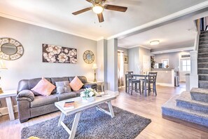 Interior - Walk to Dining & Parks! Baltimore Home w/ Yard (Baltimore)