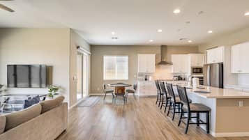 Casa (3 Bedrooms) | Interior