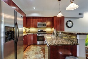 Interior - Walkable Eado Condo Near Dtwn: Modern + Chic! (Houston)