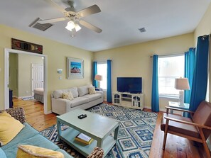 Smart TV, DVD player - Tit For Tat at The Rookery #2601 | Community Pool, Tennis, 0.5mi to Beach (Gulf Shores)