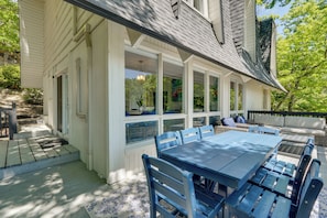 Interior - Lakefront Bliss w/ Dock + Fire Pit! Ozarks Home (Osage Beach)