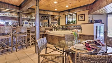 Cottage (2 Bedrooms) | Interior