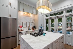 Fridge, microwave, oven, stovetop - Newly Renovated Luxury Townhome in Seaside | Walk to Beach, Dining & Shops (Santa Rosa Beach)