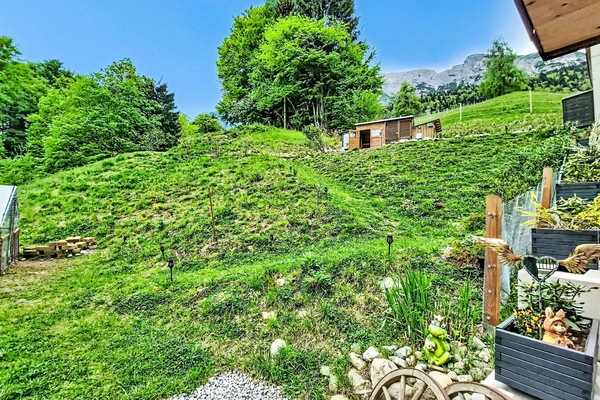 Gras, Natürliche Landschaft, Landschaft, Strauch, Ländliches Gebiet, Grundstueck, Ground, Hütte, Garten