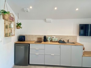 Private kitchen - Vrbo Property (Castries)