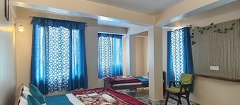 REJOICE HOMESTAY 