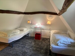 Room - Vrbo Property (Quetteville)