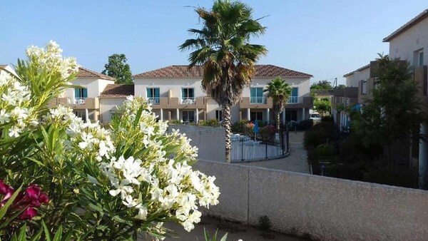Corsica Apartment With Terrace & Pool - Corsica