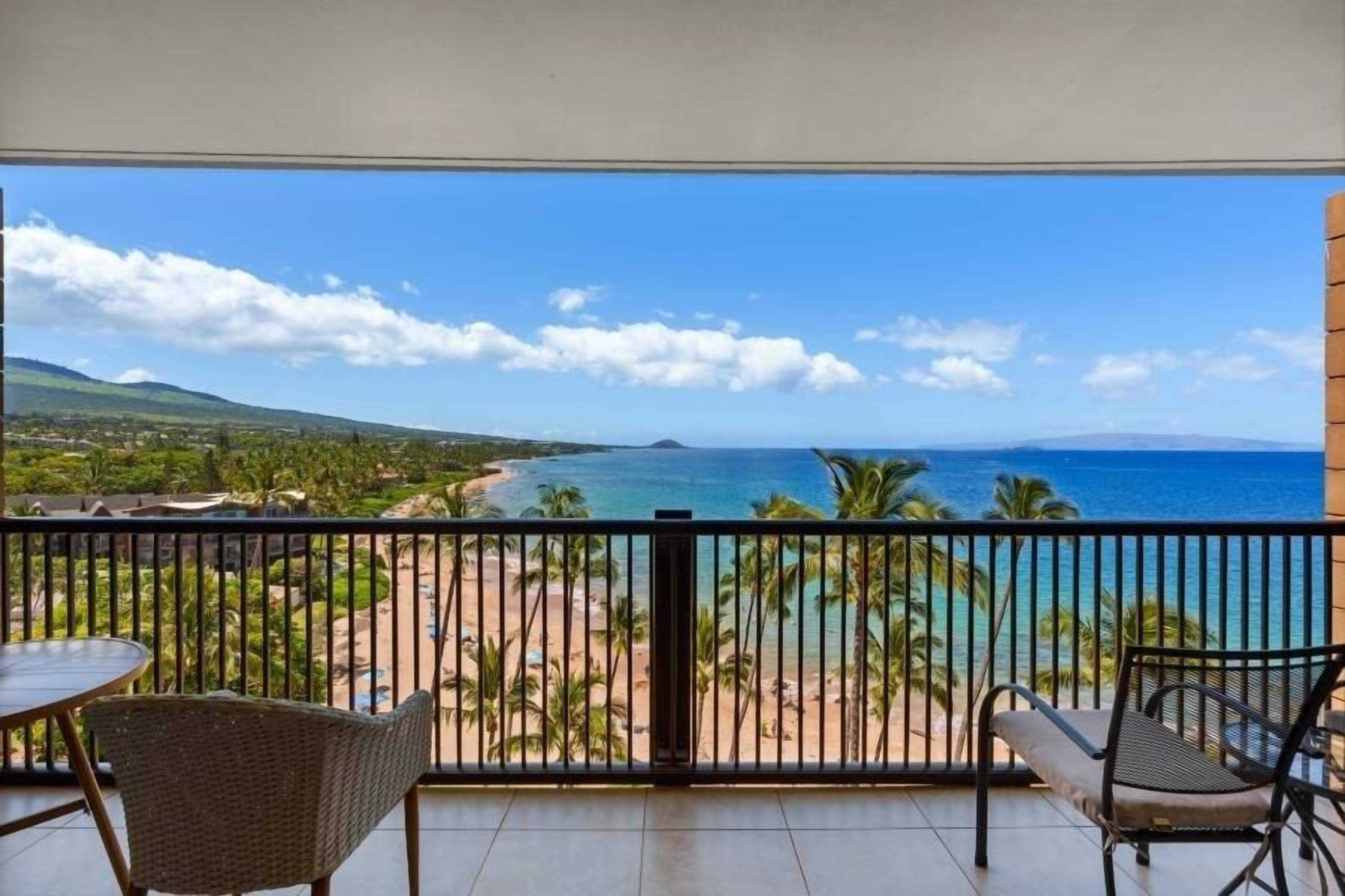 Condo, 2 Bedrooms | Property grounds