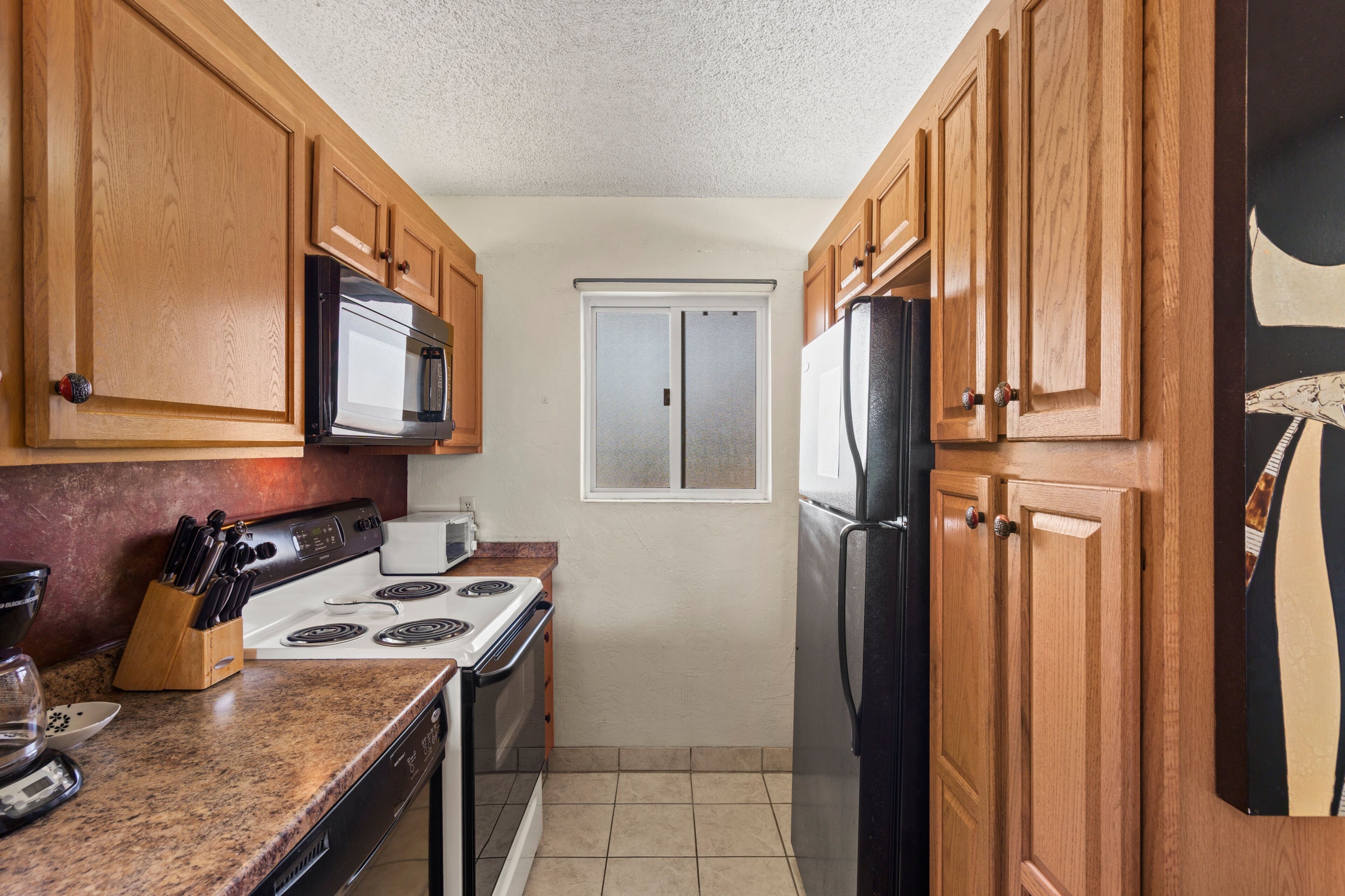 Condo, 2 Bedrooms | Private kitchen | Coffee/tea maker, fridge, oven, toaster