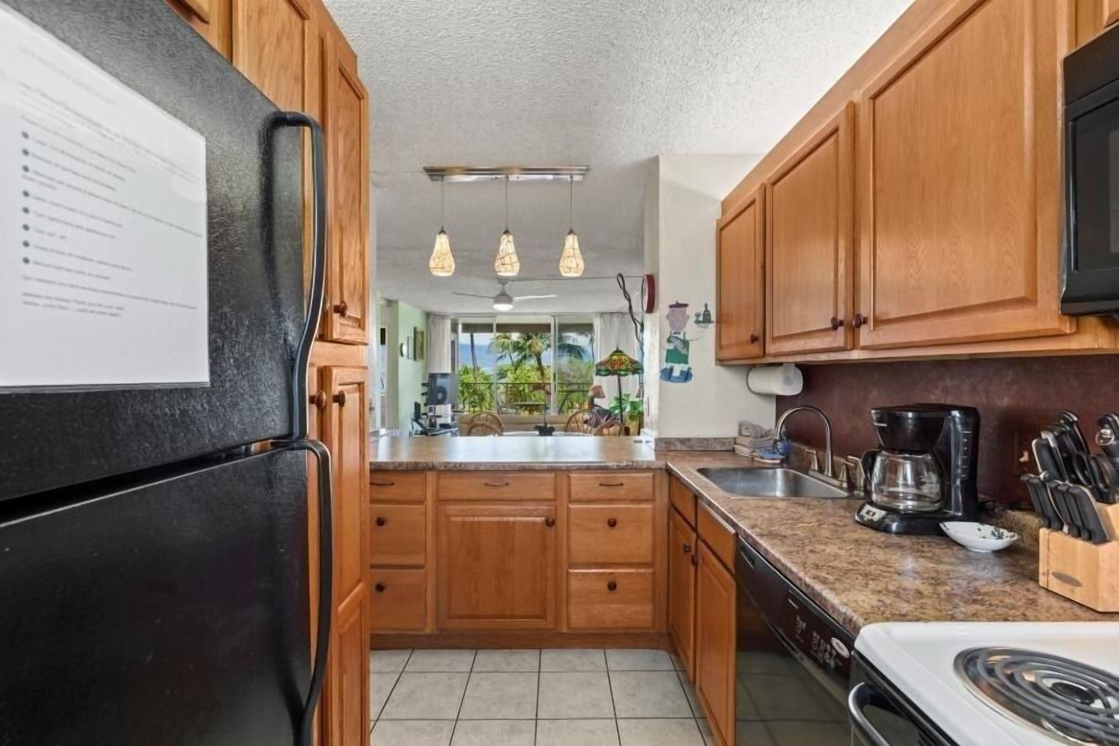 Condo, 2 Bedrooms | Private kitchen