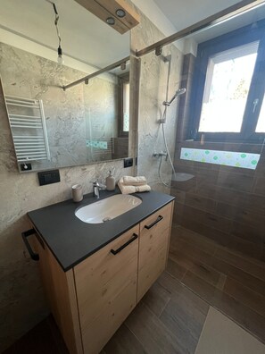 Bathroom - Bormio Apartments al Pradais 1mo P.Ovest (Bormio)