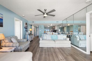 Smart TV - 506 – Stunning Beachfront 3BR Condo with Balcony, Pool & Panoramic Gulf Views (Panama City Beach)