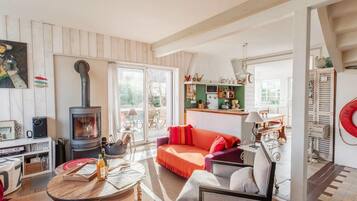 House | Living room