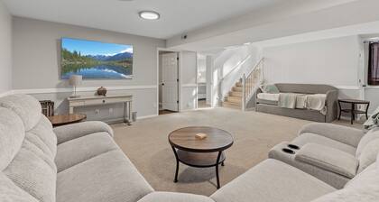 New Listing! Spokane River Getaway | Fire Pit | Fenced Yard | Pet Friendly