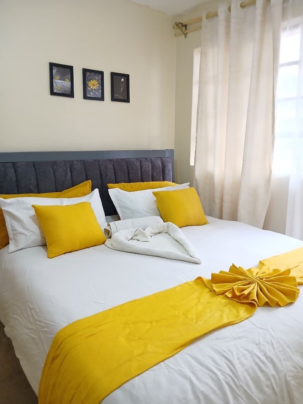 WiFi, bed sheets