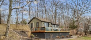 Exterior - Lakeside Landing - cabin retreat in North Stonington with cozy vibes (North Stonington)