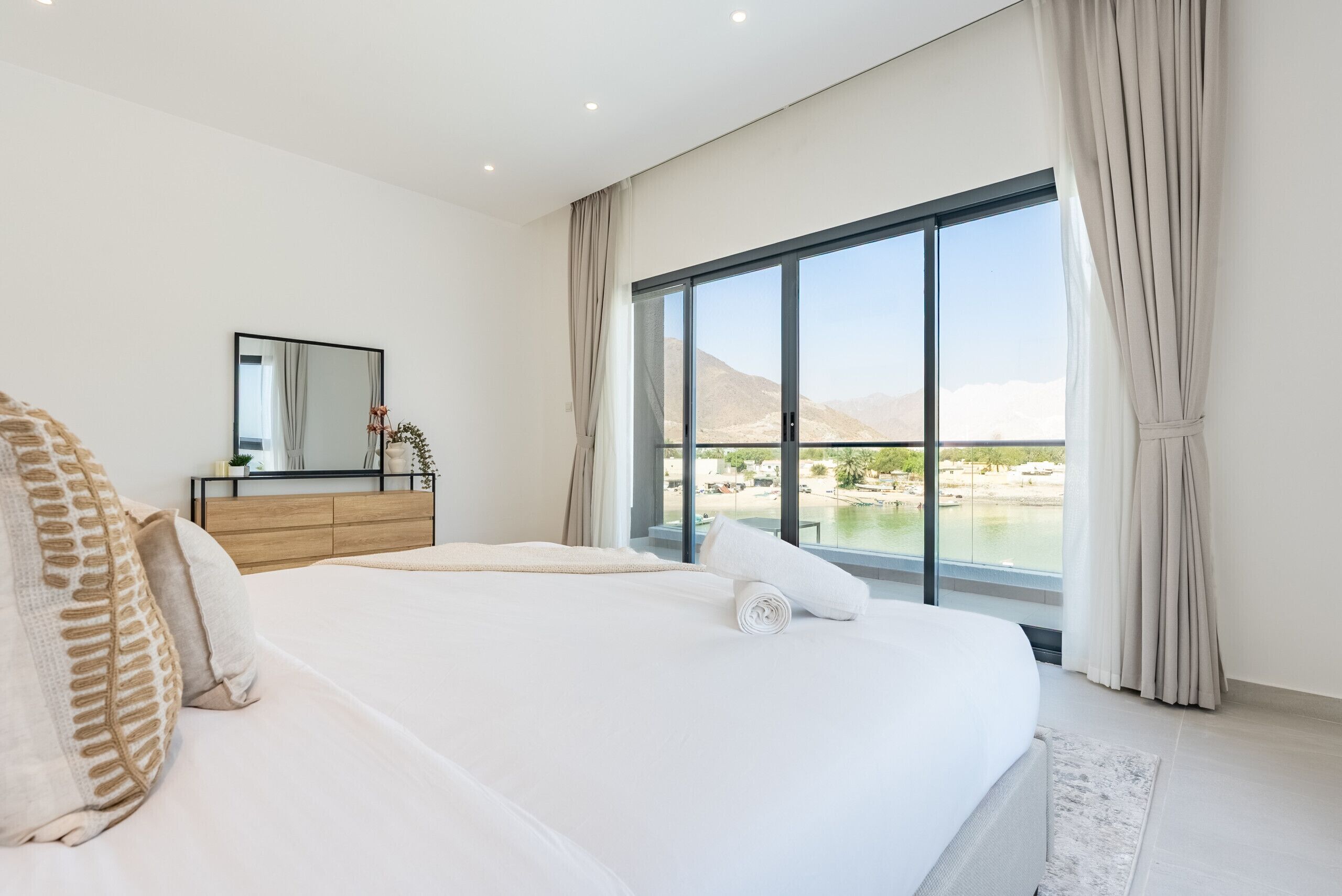 In-room safe, iron/ironing board, free WiFi, bed sheets