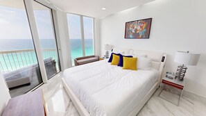 2 bedrooms, iron/ironing board, free WiFi, bed sheets - Modern Luxury Silver Beach 1605E 2 BR 2 Ba with discounted beach service for 2 (Destin)