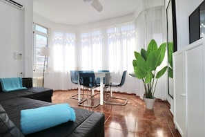 Living area - Marvelluz | Ocean & Mountain Views | Central | Quiet (Málaga)