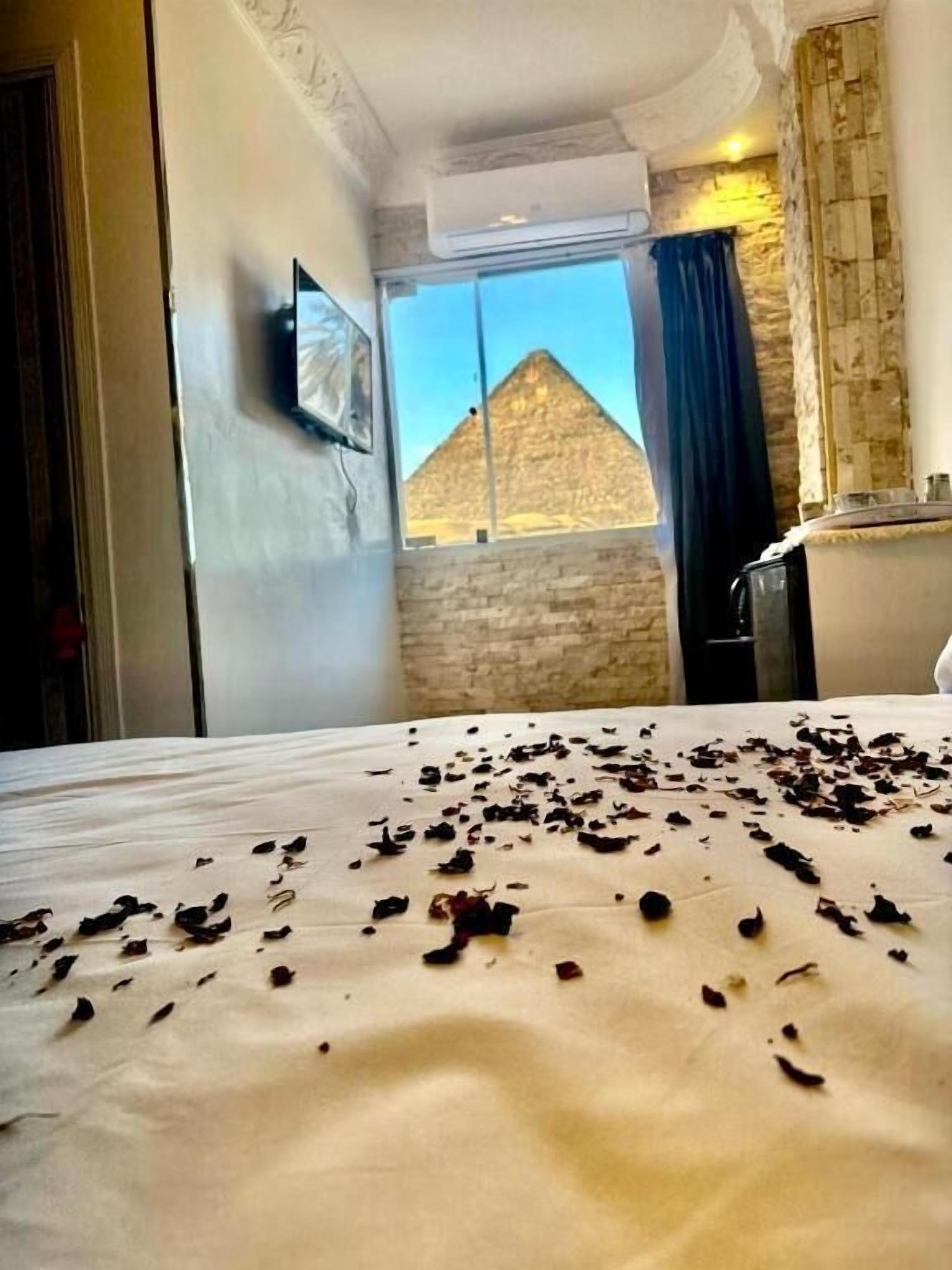 Classic Double Room, Mountain View | In-room safe, soundproofing, iron/ironing board