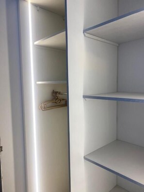 Deluxe Double Room, Mountain View | Interior - Pyramids essence view (Giza)