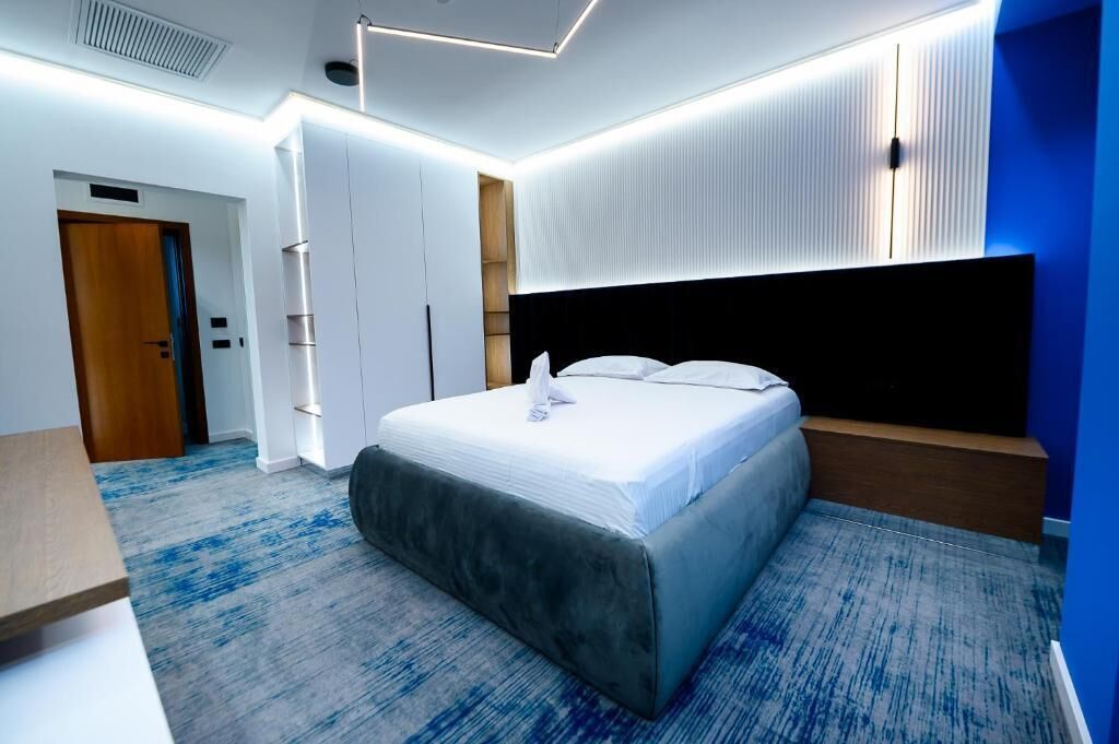 Deluxe Double Room, Courtyard View | Egyptian cotton sheets, premium bedding, down duvets, memory-foam beds