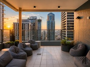 Property grounds - Wellness Studio | Rooftop Pool & Skyline Views (Miami)
