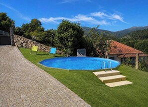 Pool - Nice house with private swimming pool (Labruja)