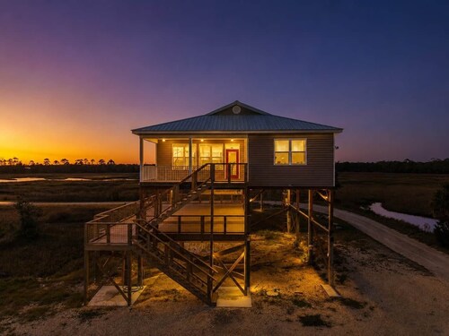 Keaton Sunset Retreat