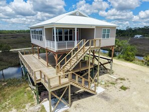 Exterior - Keaton Sunset Retreat (Perry)