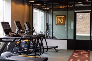 Fitness facility - Modern 2-Bed Apartment in Edinburgh City Centre (Edinburgh)