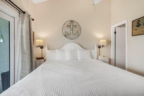 Iron/ironing board, free WiFi, bed sheets - Little Lagoon + Beach Access | Pool + Fishing Dock | The Landing 102 (Gulf Shores)