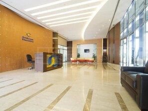 Lobby - Cosmos Living Elite Studio Near Metro (Dubai)