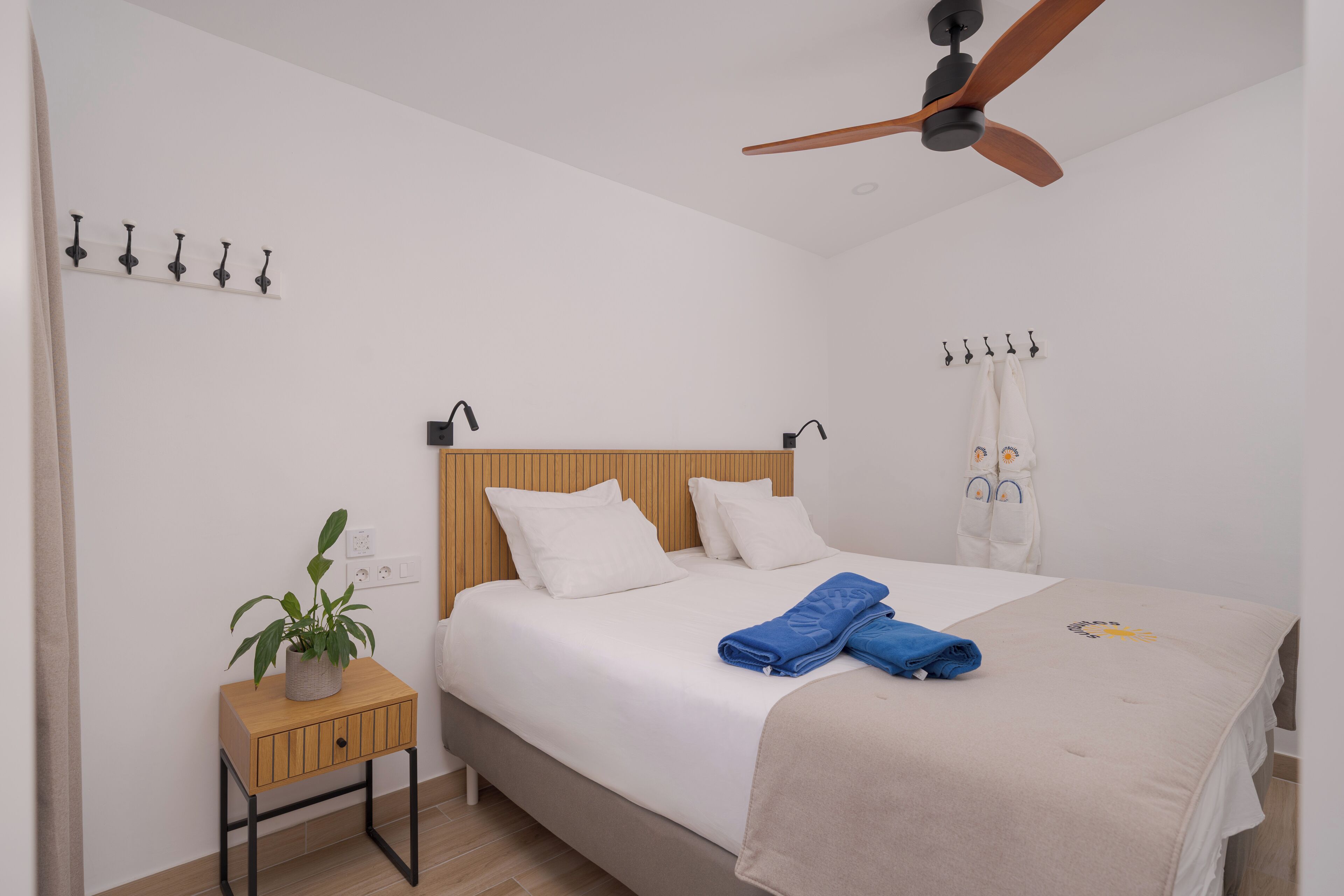 In-room safe, free WiFi