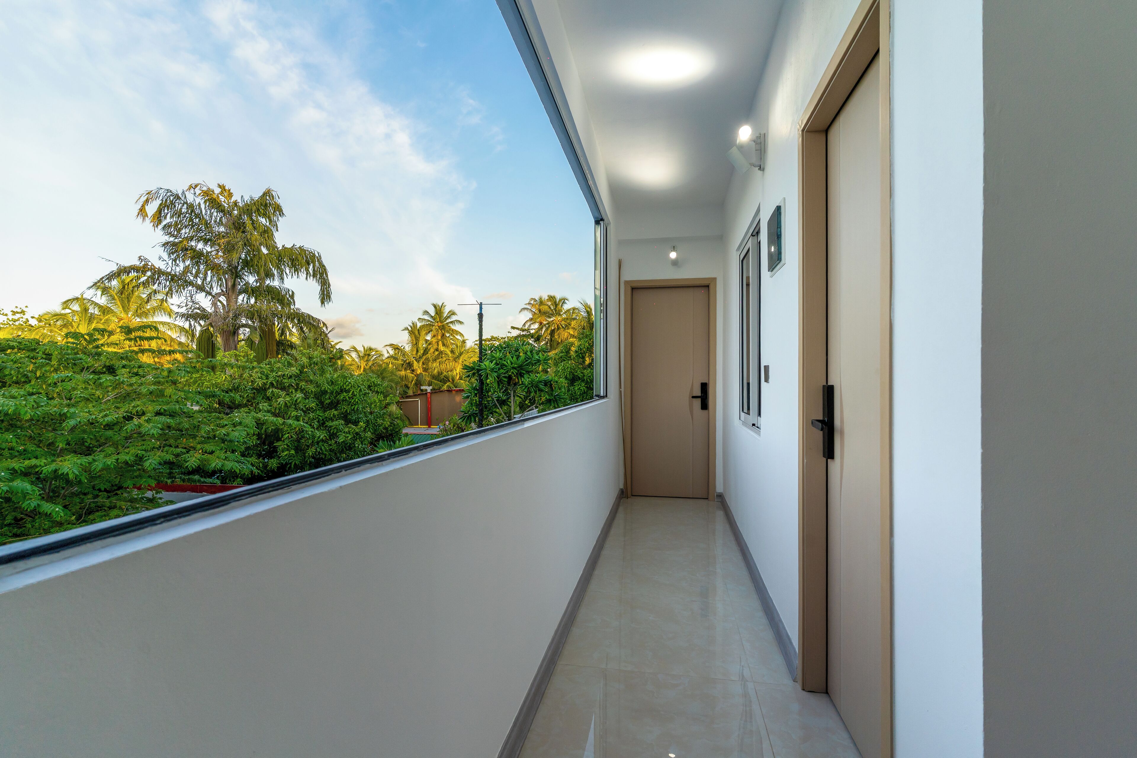Family Triple Room, Balcony, Sea View | Interior