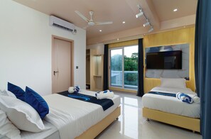 Family Triple Room, Balcony, Sea View - Ocean Bounty (Ukulhas)