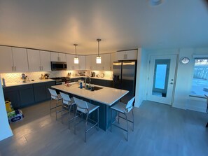 Private kitchen - Lake House, Amazing View, Graduation Memories (Ithaca)