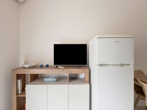 Apartment | Living room - Apartment With sea View Terrace and air Conditioning (Castelsardo)