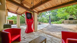 Terrace/patio - A little corner of Paradise! (Saint-André-de-Roquepertuis)